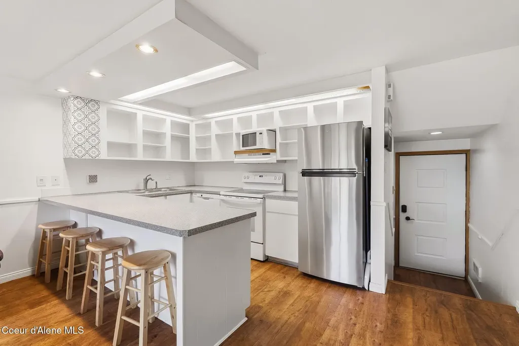 301 Iberian Way Sandpoint ID 83864
