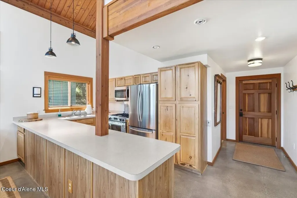 20246 E Cape Horn Road Bayview ID 83803