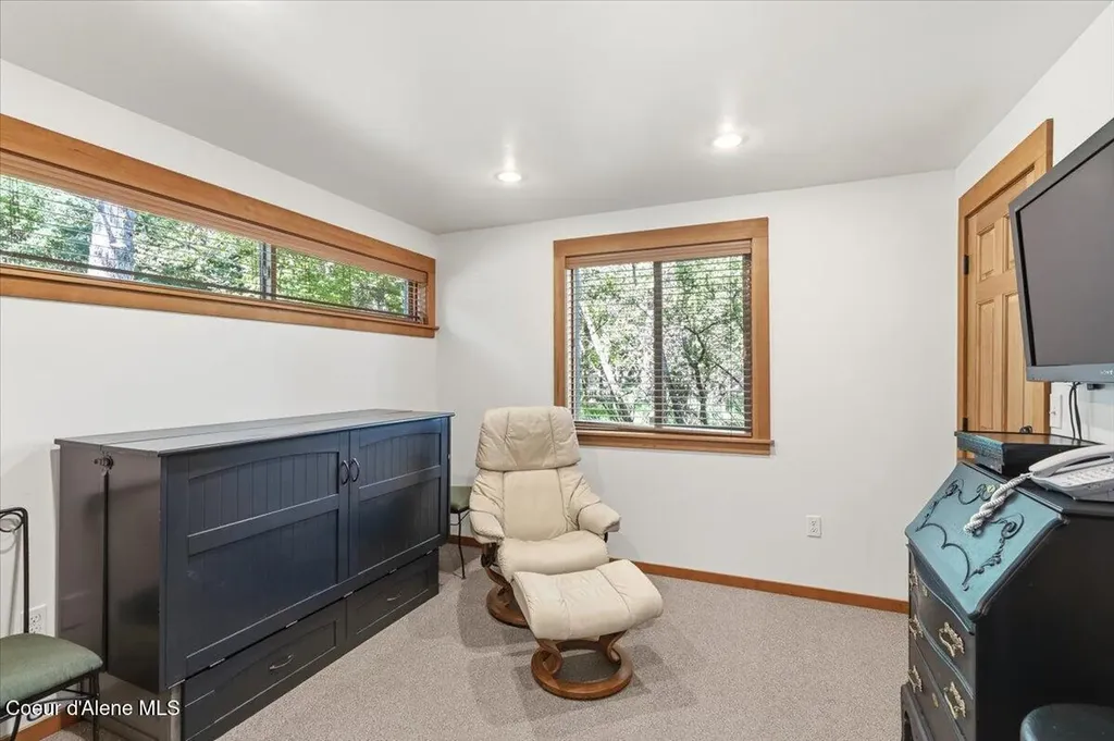 20246 E Cape Horn Road Bayview ID 83803
