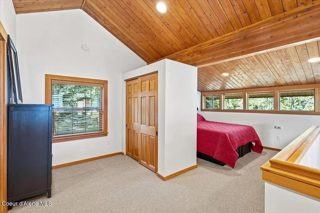 20246 E Cape Horn Road Bayview ID 83803