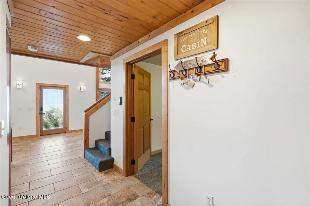 20246 E Cape Horn Road Bayview ID 83803