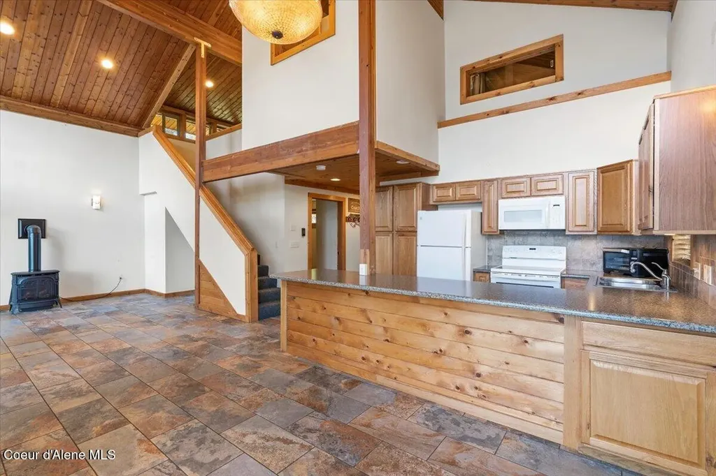 20246 E Cape Horn Road Bayview ID 83803