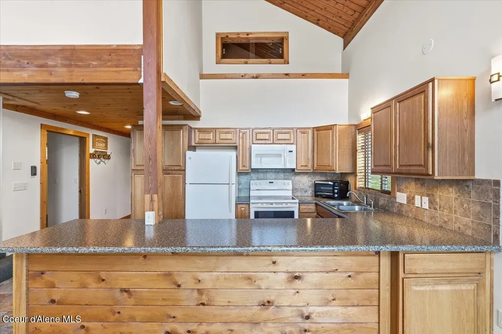 20246 E Cape Horn Road Bayview ID 83803