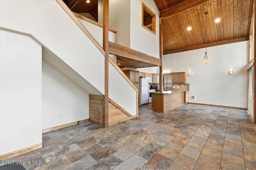 20246 E Cape Horn Road Bayview ID 83803