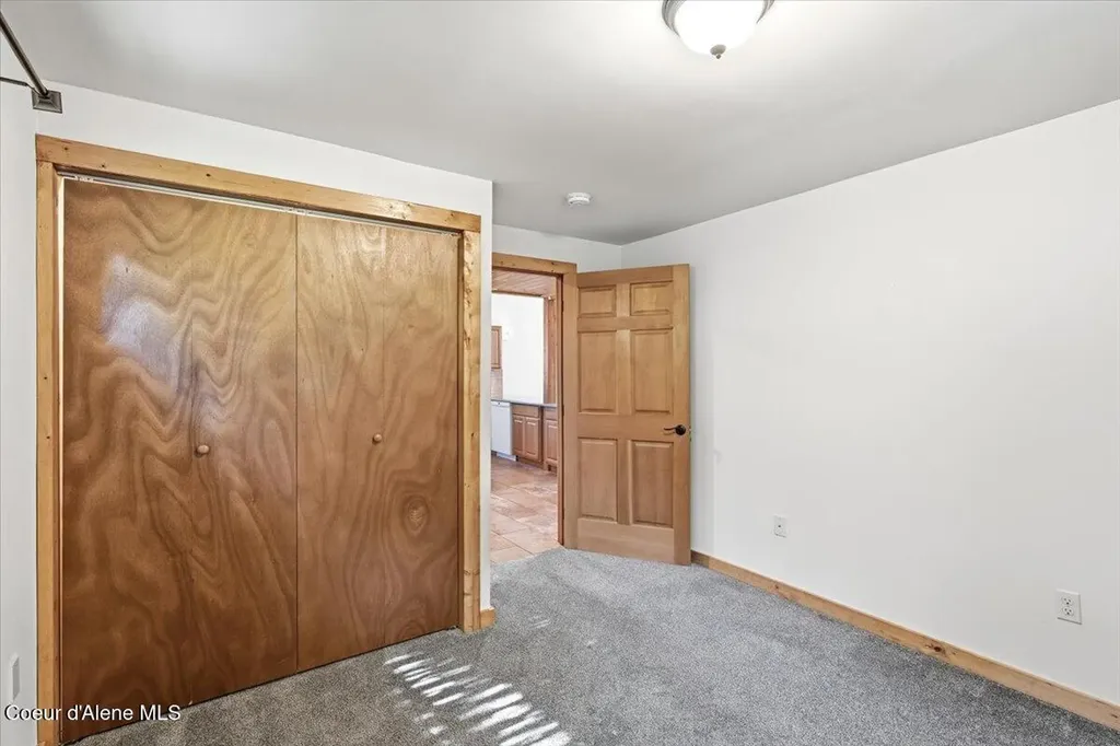 20246 E Cape Horn Road Bayview ID 83803