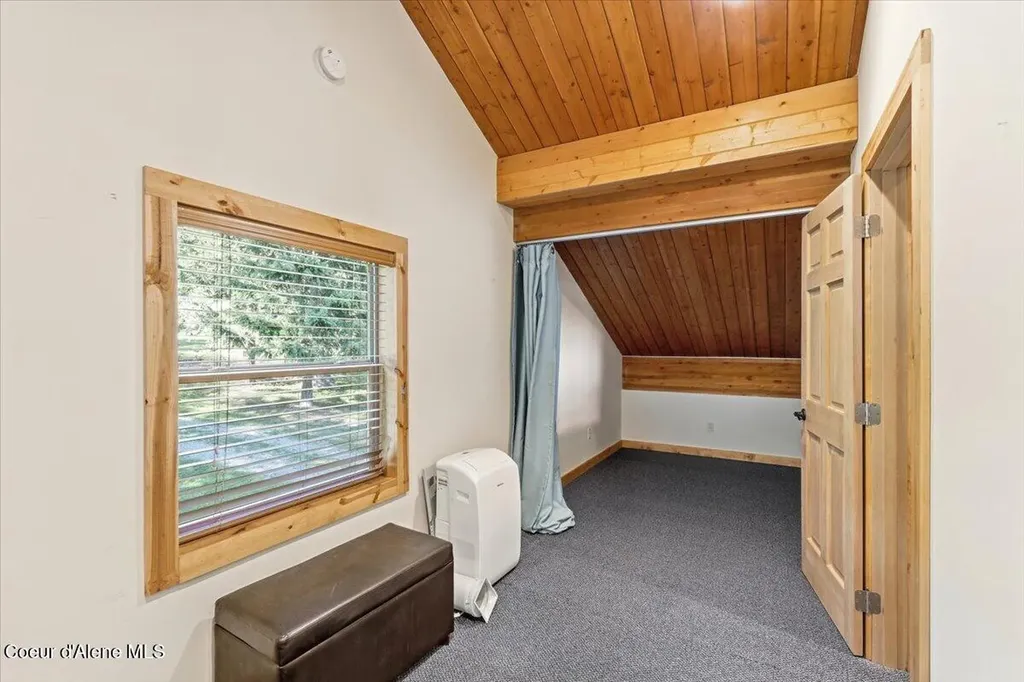 20246 E Cape Horn Road Bayview ID 83803