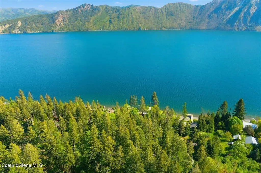 20246 E Cape Horn Road Bayview ID 83803