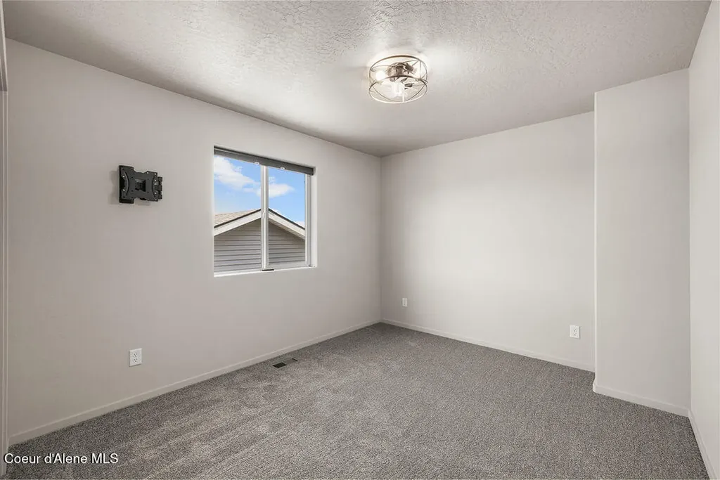 2051 W Calawah Avenue Post Falls ID 83854