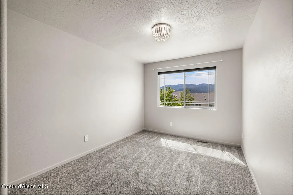 2051 W Calawah Avenue Post Falls ID 83854