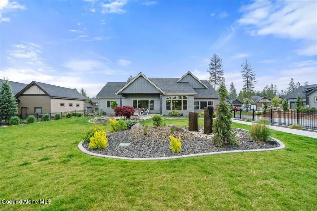 11633 N Spiraea Lane Hayden Lake ID 83835