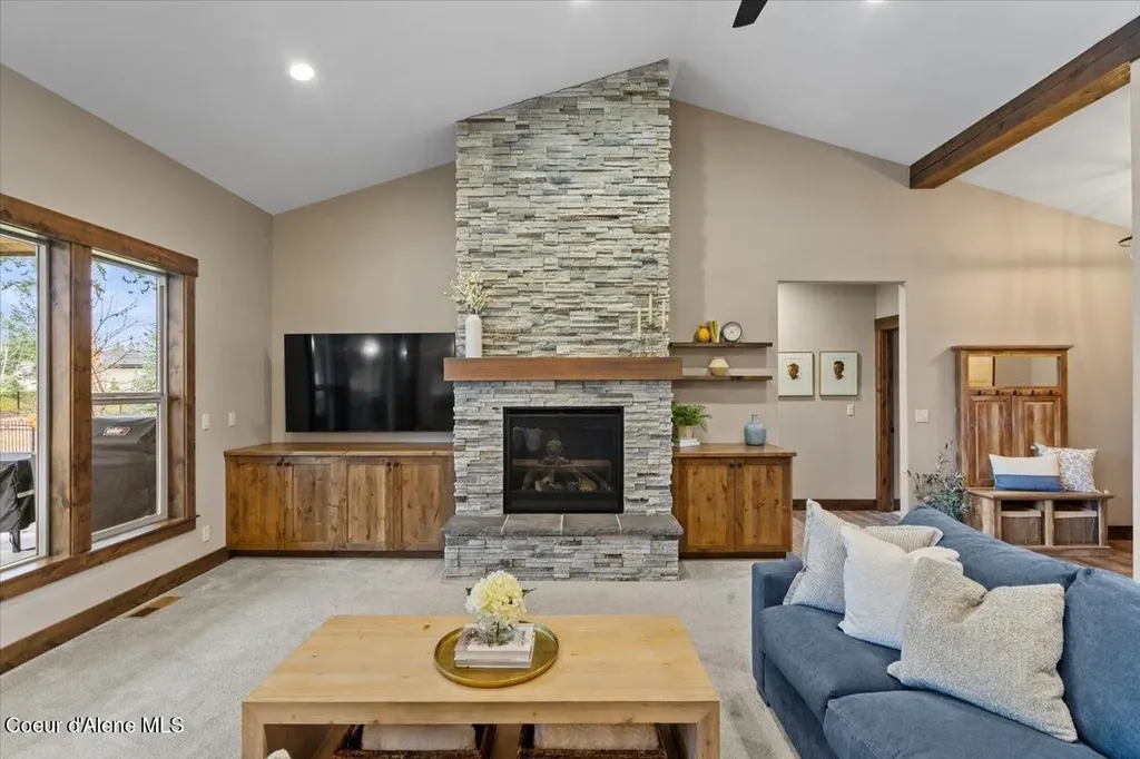 11633 N Spiraea Lane Hayden Lake ID 83835