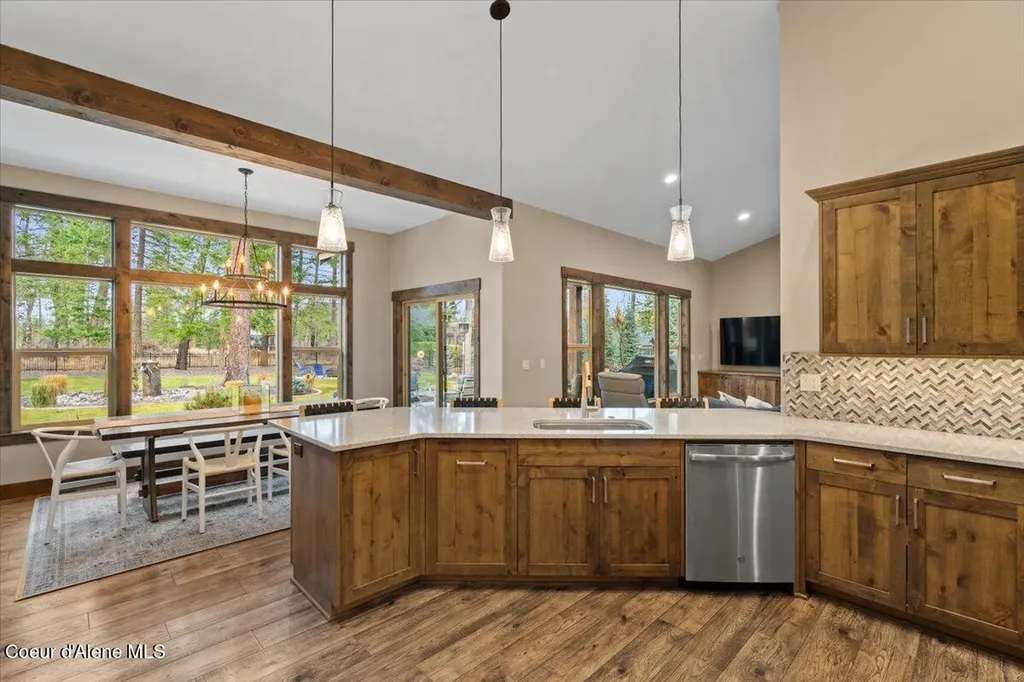 11633 N Spiraea Lane Hayden Lake ID 83835