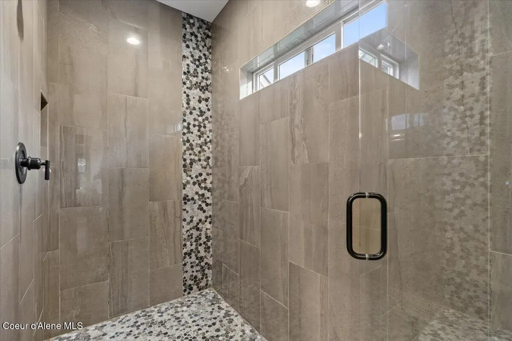 11633 N Spiraea Lane Hayden Lake ID 83835