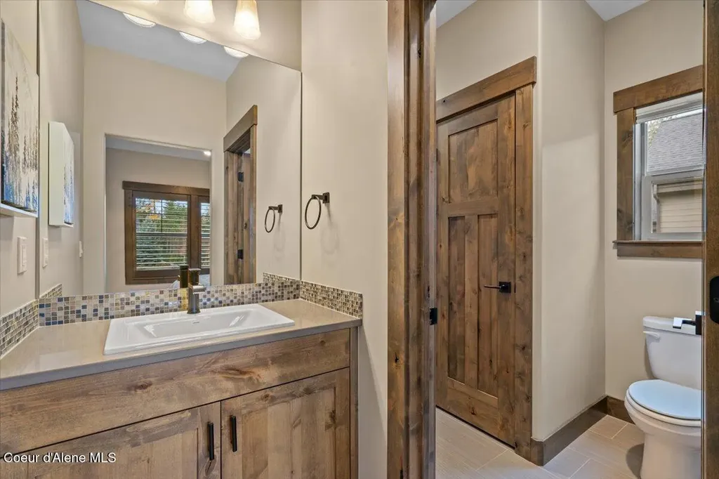 11633 N Spiraea Lane Hayden Lake ID 83835