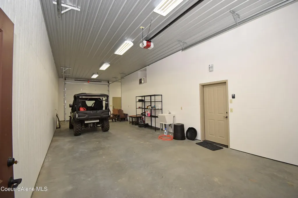 8694 Meadow Creek Road Bonners Ferry ID 83805