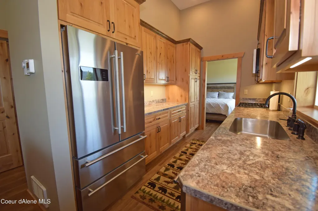 8694 Meadow Creek Road Bonners Ferry ID 83805