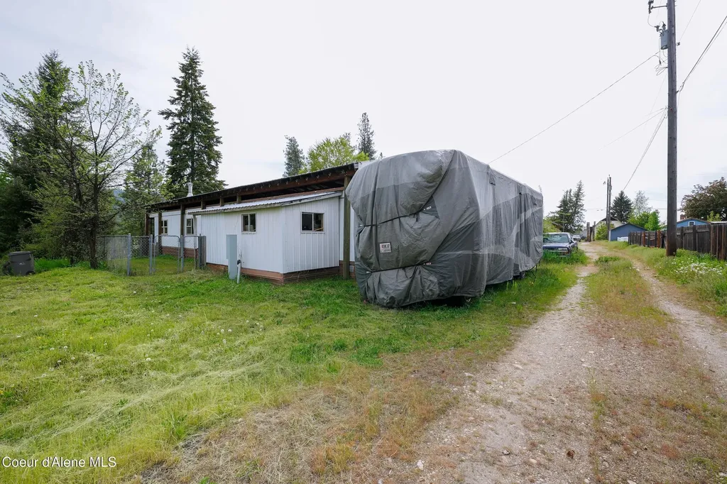 227 Summit Boulevard Priest River ID 83856