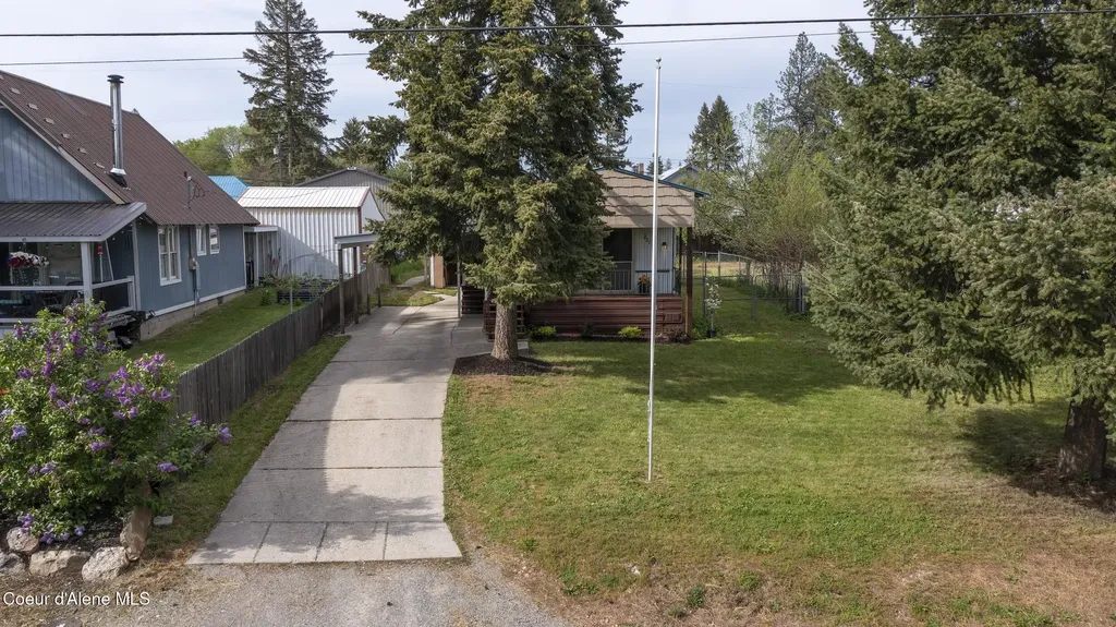 227 Summit Boulevard Priest River ID 83856