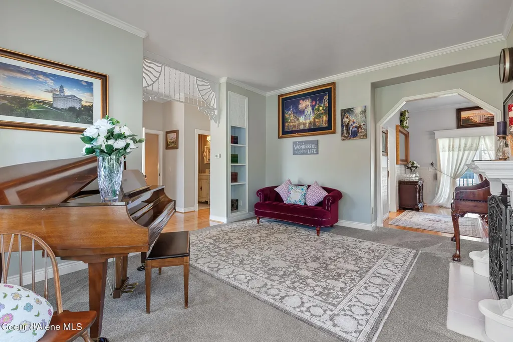 506 E Shore Pines Court Post Falls ID 83854