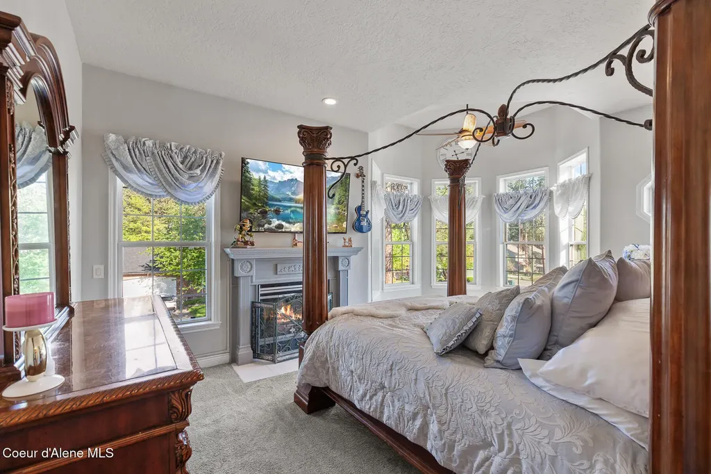 506 E Shore Pines Court Post Falls ID 83854