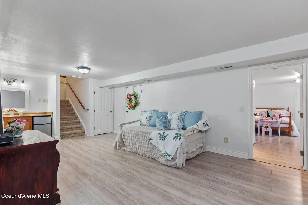 506 E Shore Pines Court Post Falls ID 83854