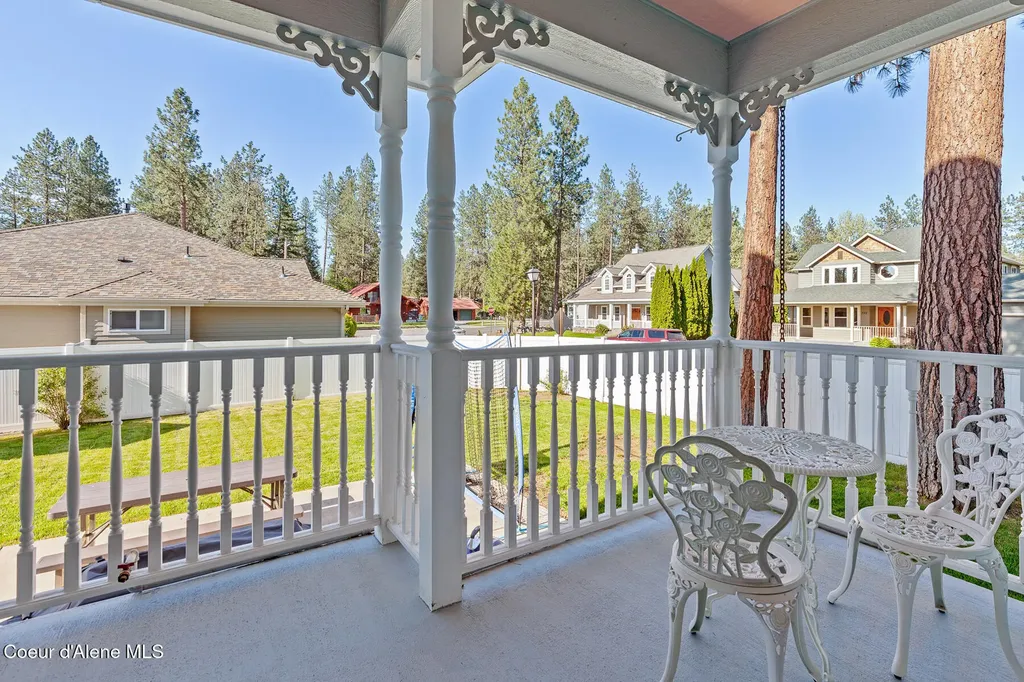 506 E Shore Pines Court Post Falls ID 83854