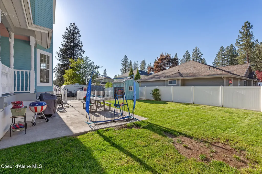506 E Shore Pines Court Post Falls ID 83854