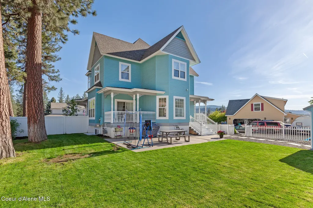 506 E Shore Pines Court Post Falls ID 83854