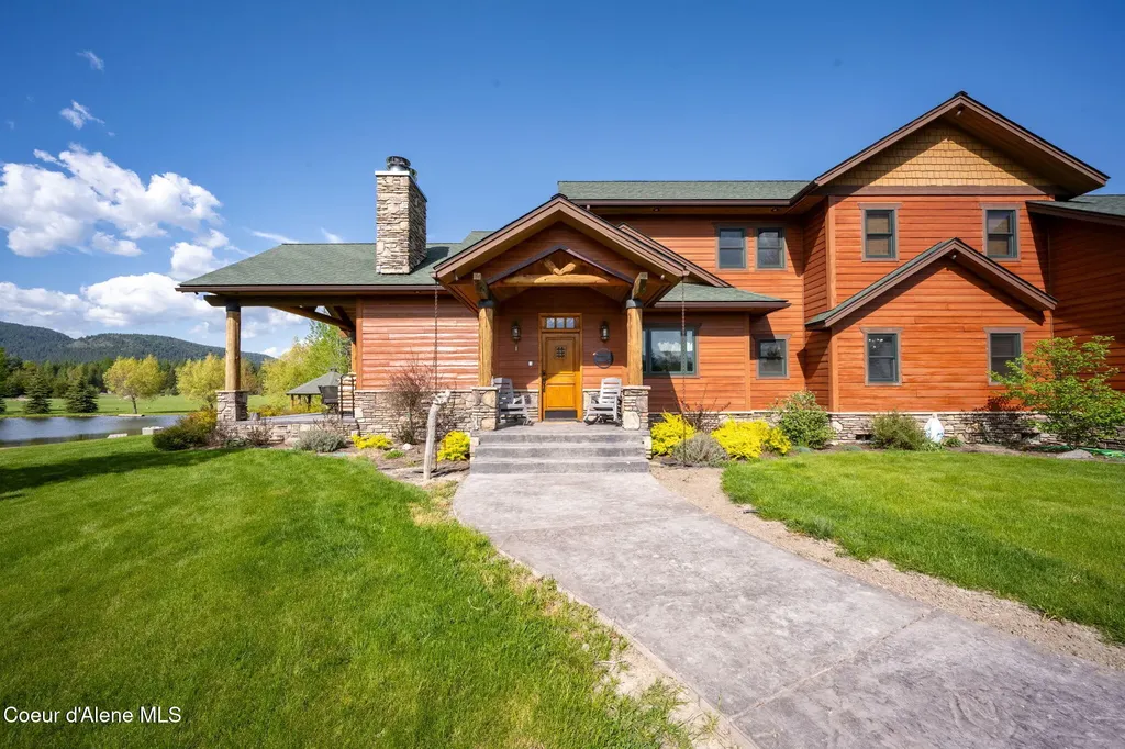 289 Gold Road Naples ID 83847