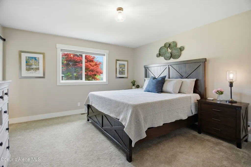 7464 N 4th Street Dalton Gardens ID 83815