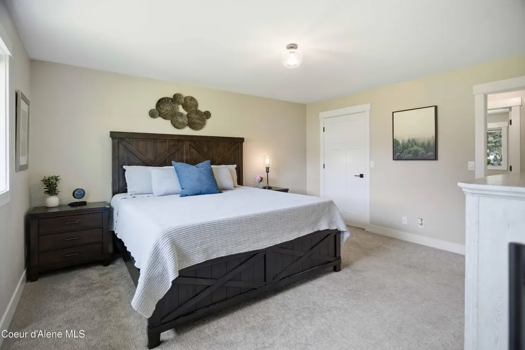 7464 N 4th Street Dalton Gardens ID 83815