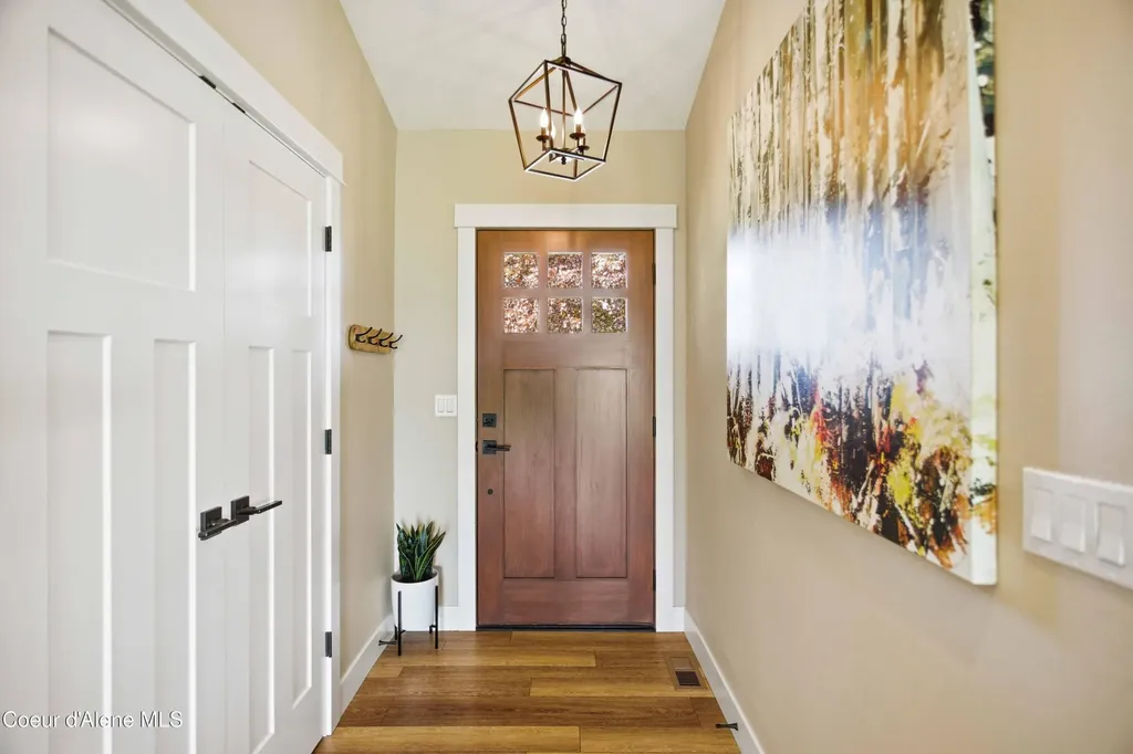7464 N 4th Street Dalton Gardens ID 83815