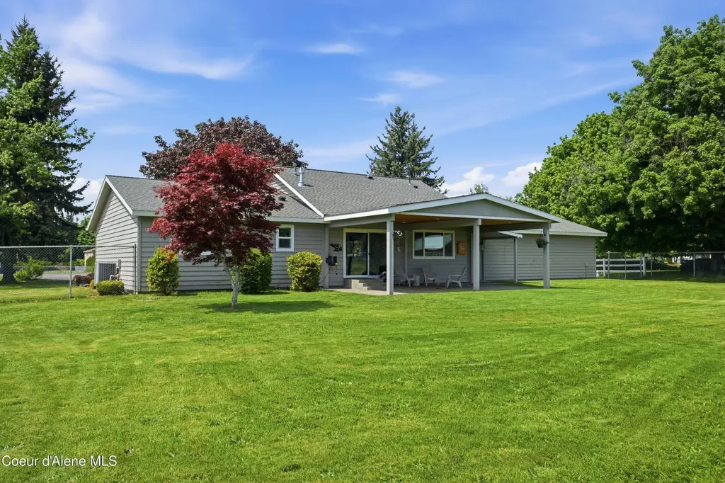7464 N 4th Street Dalton Gardens ID 83815