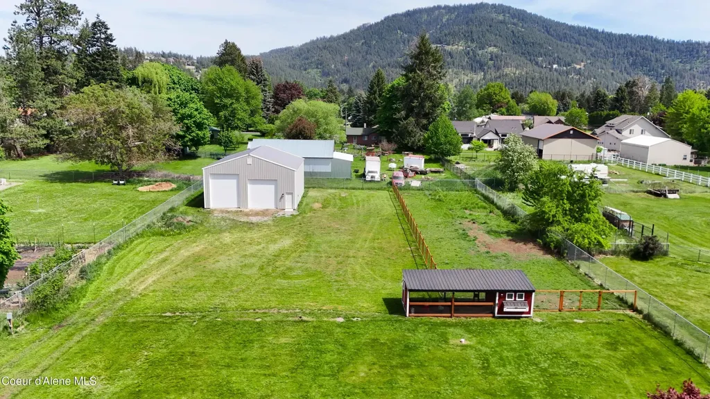 7464 N 4th Street Dalton Gardens ID 83815