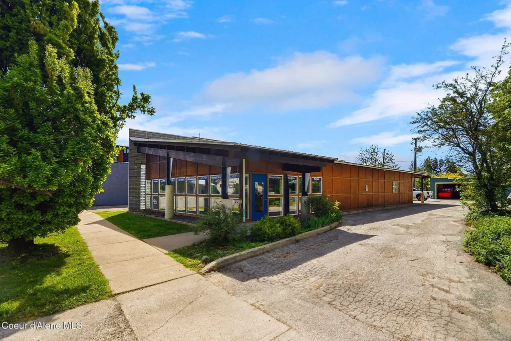 525 Cedar Street Sandpoint ID 83864