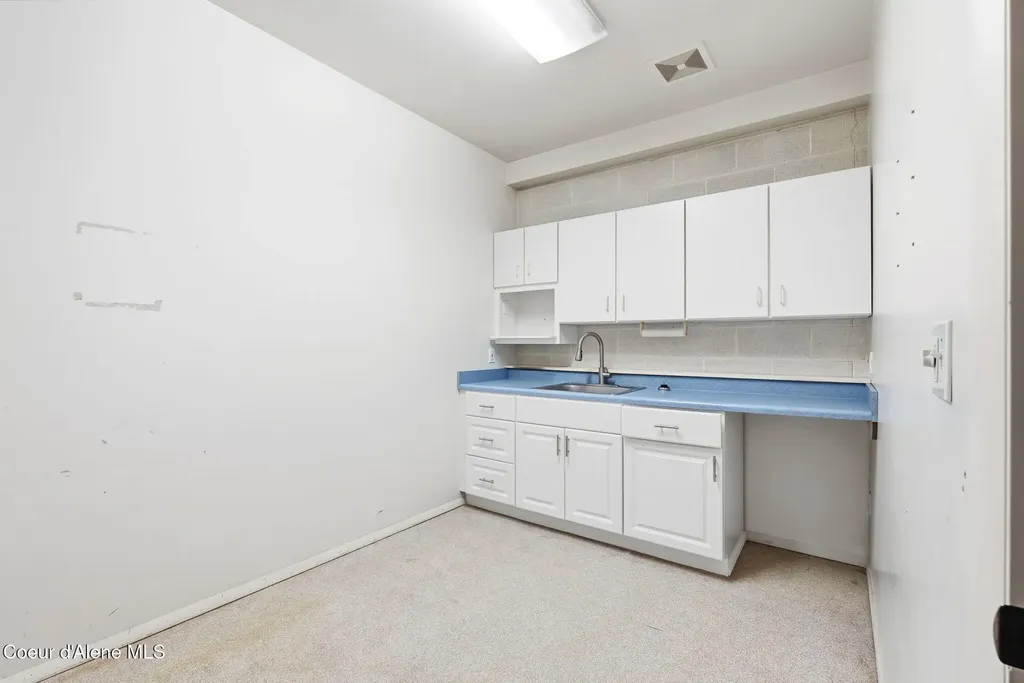 525 Cedar Street Sandpoint ID 83864