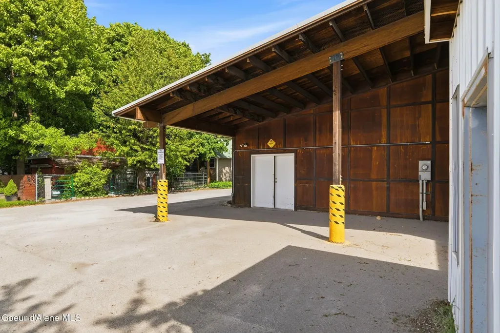525 Cedar Street Sandpoint ID 83864