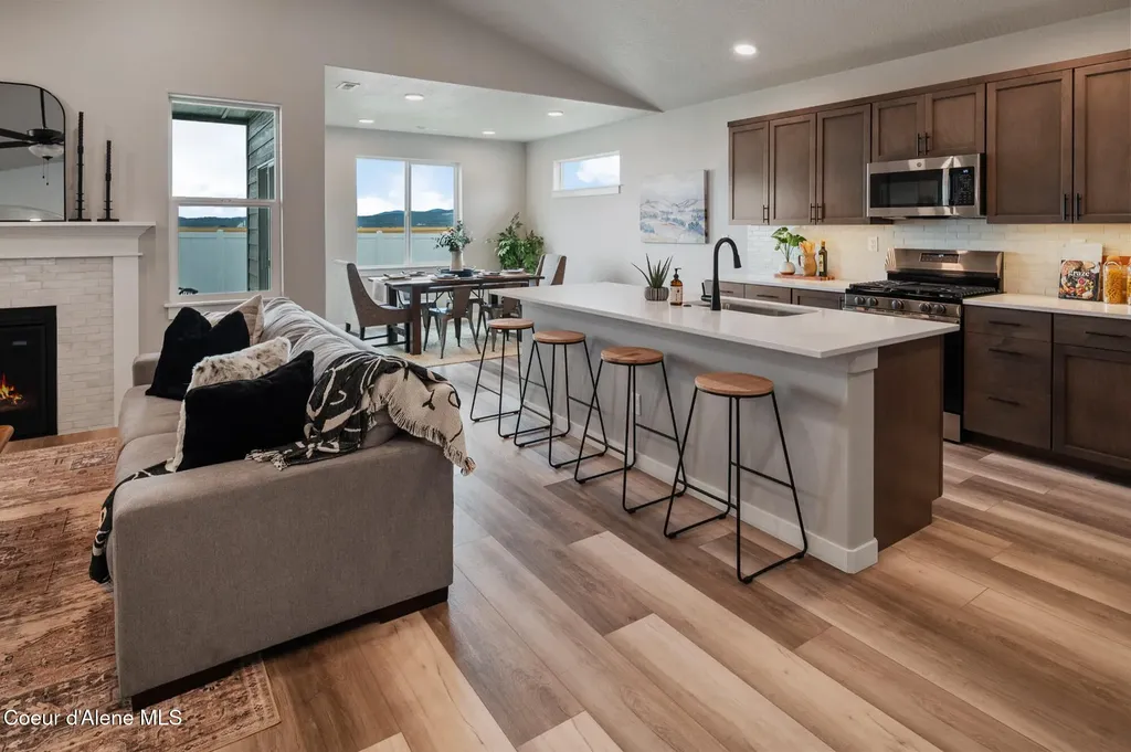 11485 N Simmons Lane Rathdrum ID 83858