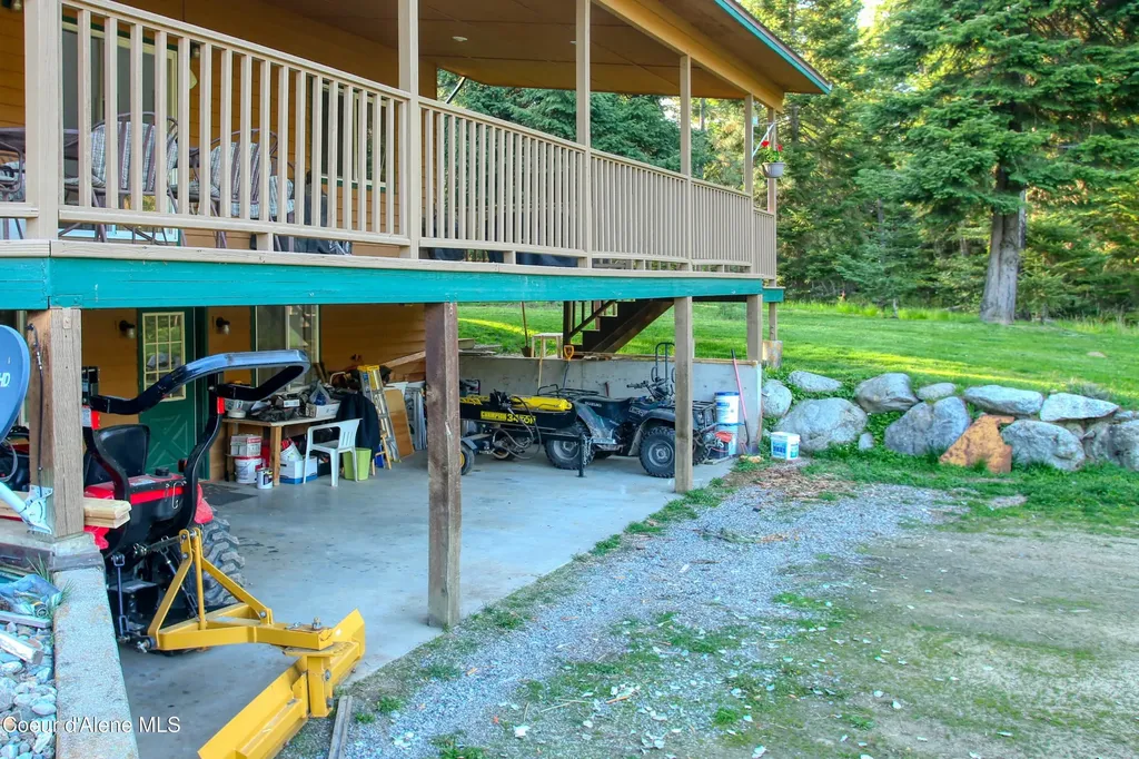 31582 E Hayden Lake Road Hayden ID 83835