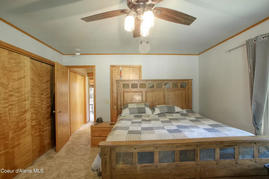 31582 E Hayden Lake Road Hayden ID 83835