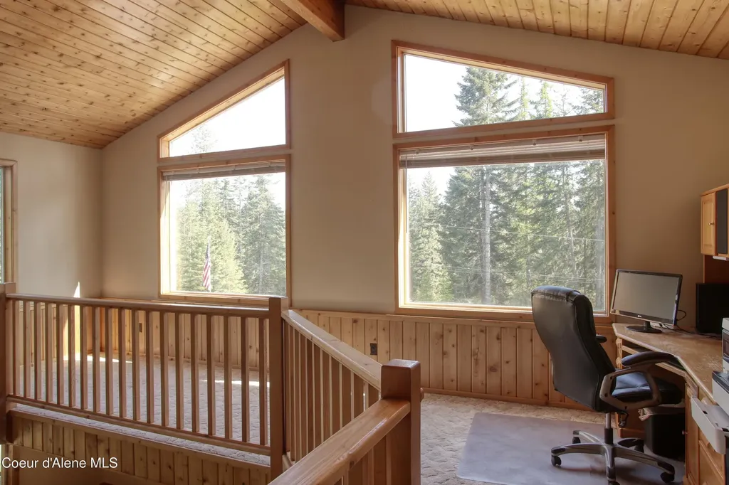 31582 E Hayden Lake Road Hayden ID 83835