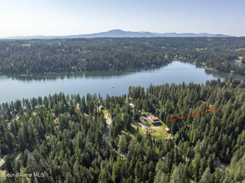 31582 E Hayden Lake Road Hayden ID 83835