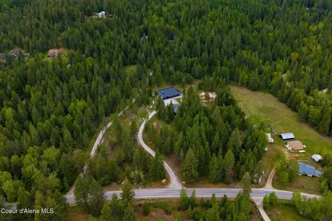 1520 Wrenco Loop Road Sandpoint ID 83864
