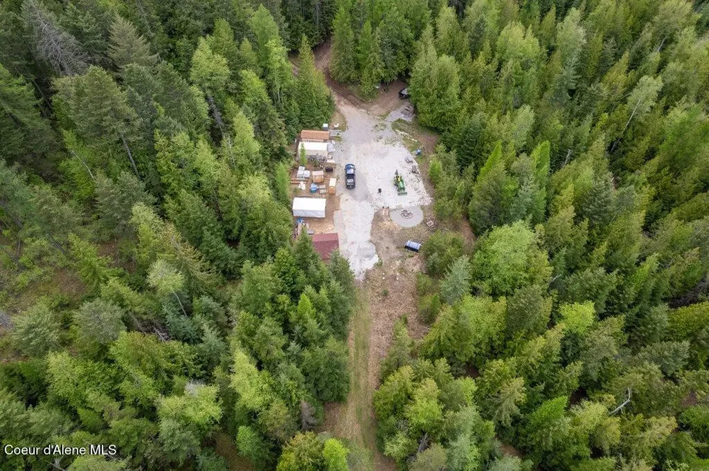 1427 Roop Road Cocolalla ID 83813