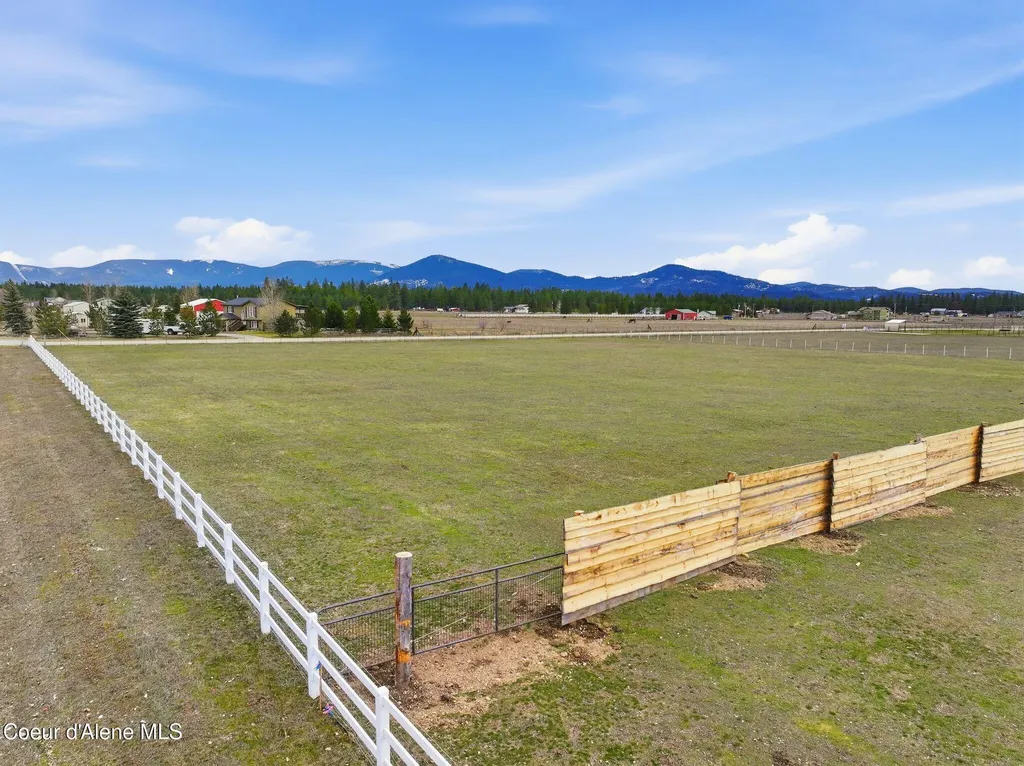 Nka E War Eagle Avenue Athol ID 83801