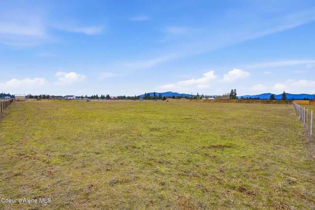 Nka E War Eagle Avenue Athol ID 83801