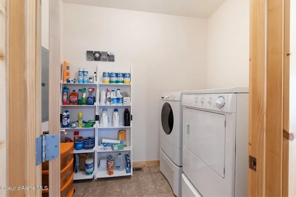 108 Ironwood Drive Blanchard ID 83804
