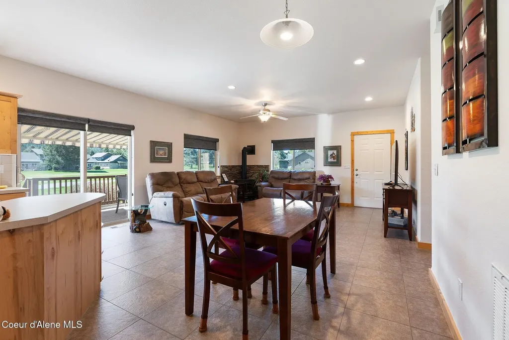 108 Ironwood Drive Blanchard ID 83804
