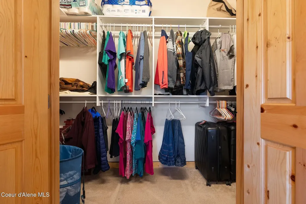 108 Ironwood Drive Blanchard ID 83804