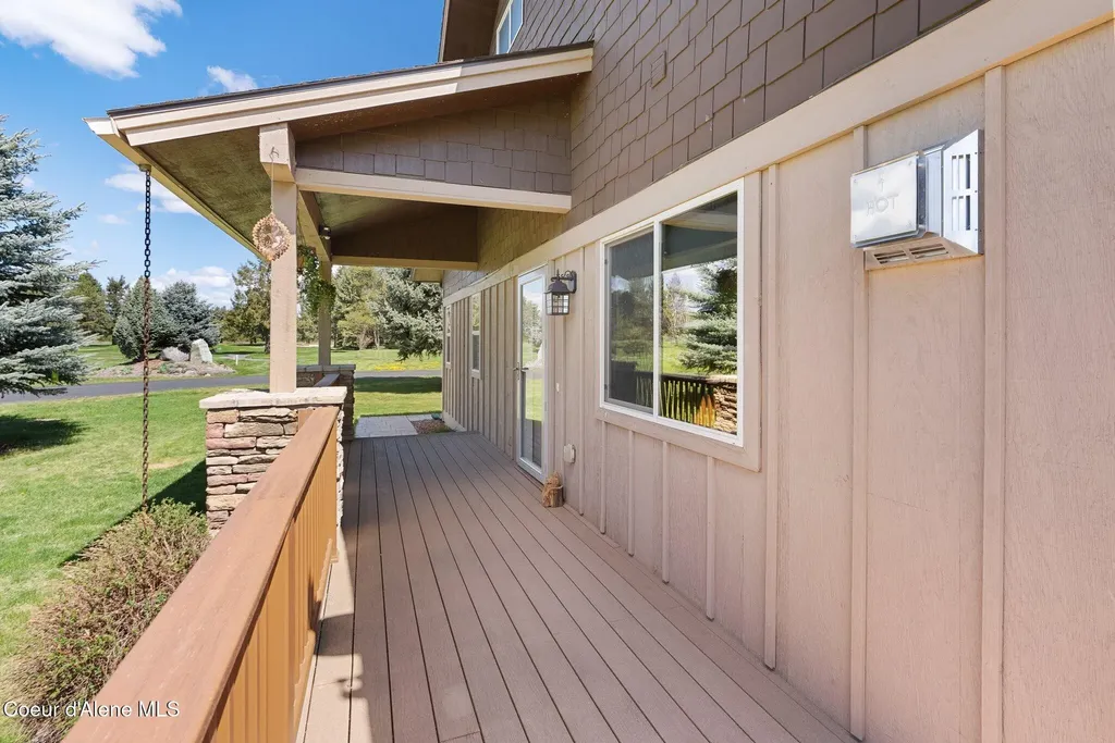 108 Ironwood Drive Blanchard ID 83804